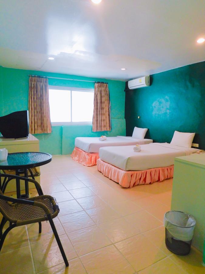 Be Fine Guesthouse Phuket Ngoại thất bức ảnh