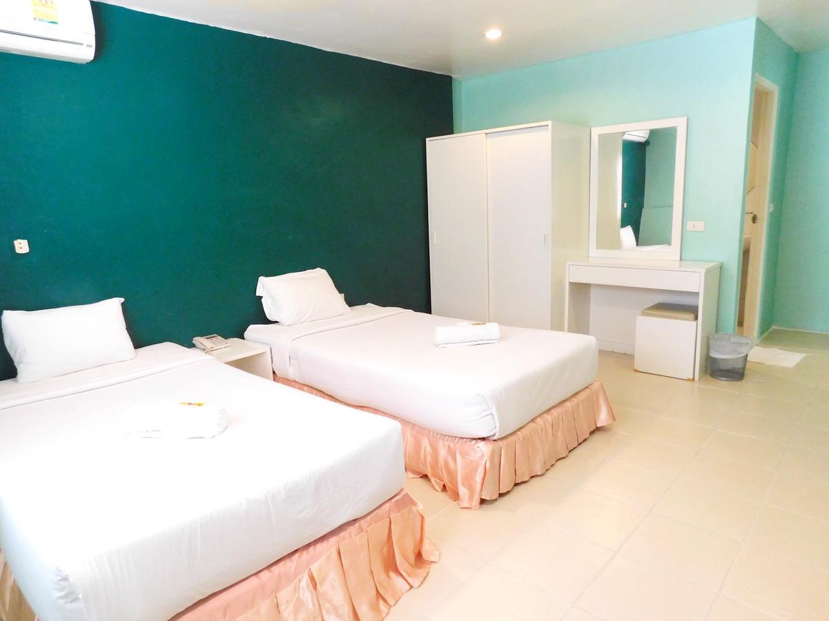 Be Fine Guesthouse Phuket Ngoại thất bức ảnh