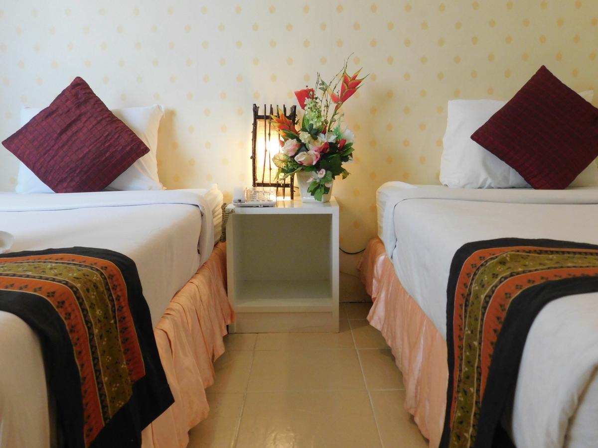 Be Fine Guesthouse Phuket Ngoại thất bức ảnh