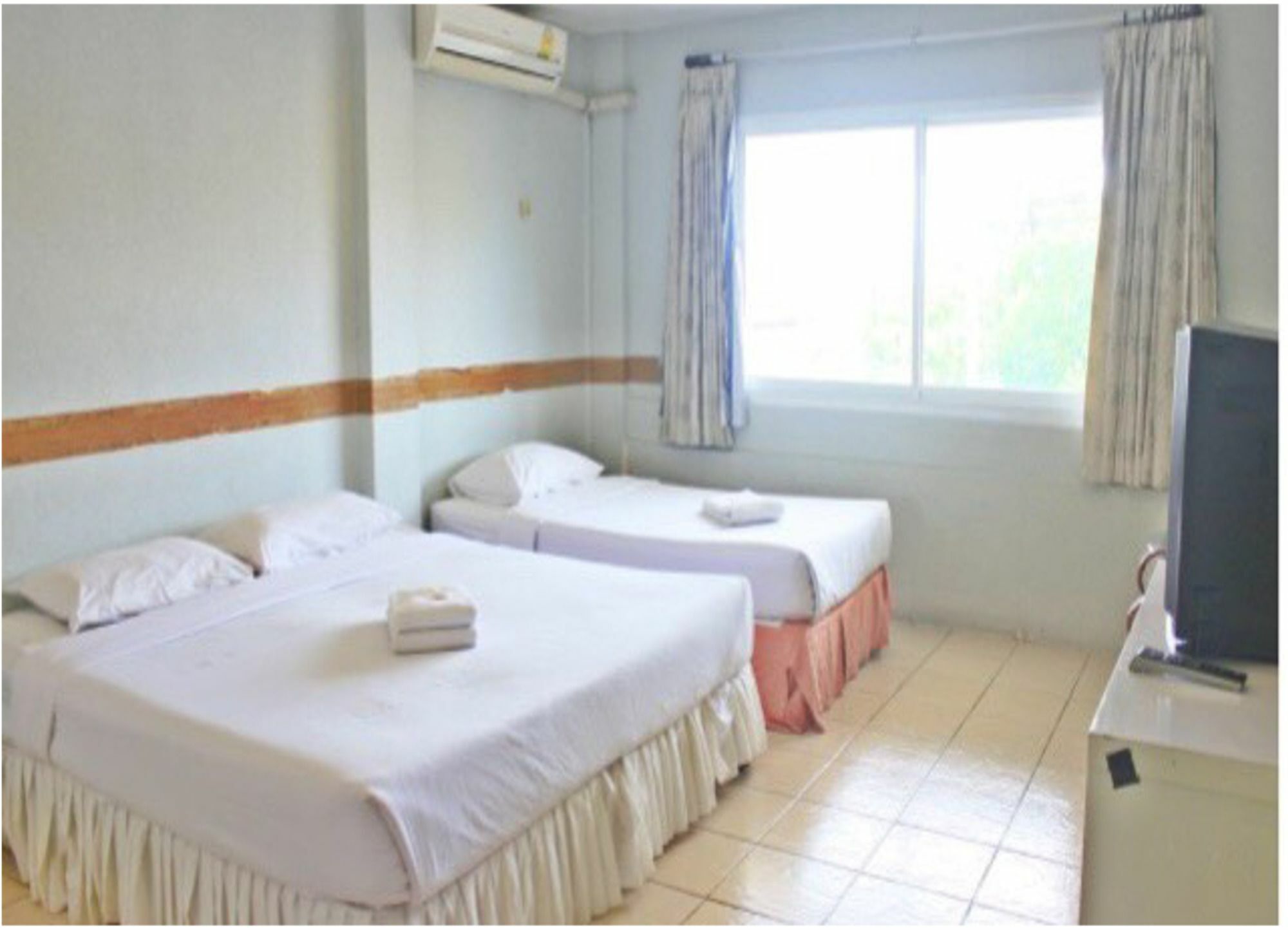 Be Fine Guesthouse Phuket Ngoại thất bức ảnh